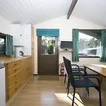Aros Feriesenter شقة فندقية Søgne