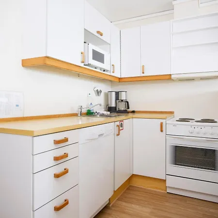 Aros Feriesenter Aparthotel 3*